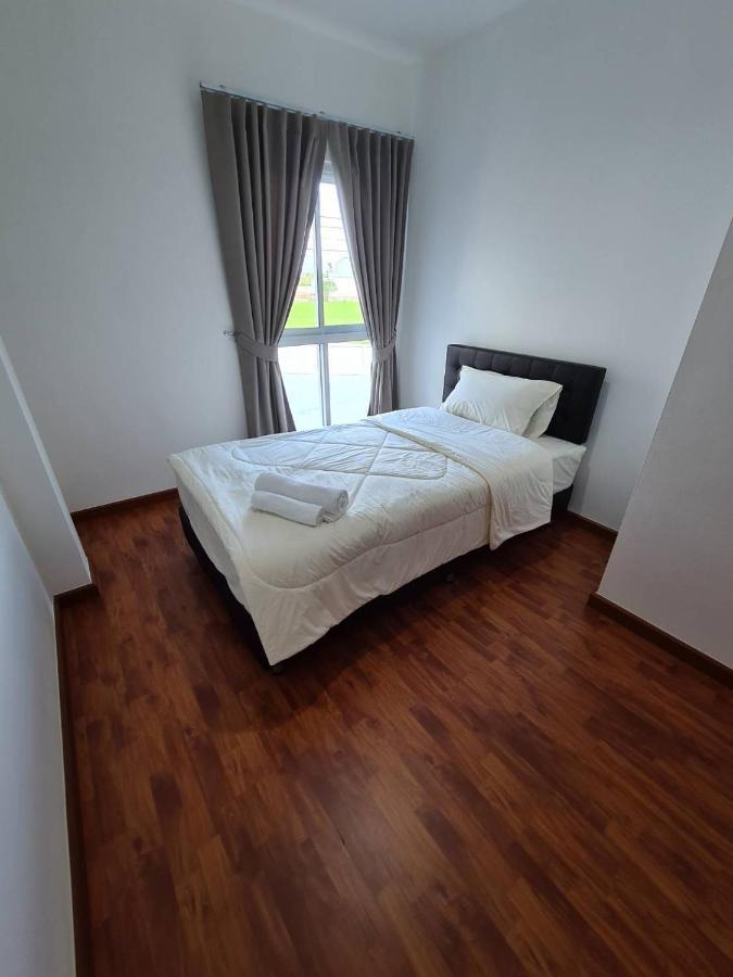 Yyk Holiday Rooms Ban Khlong Krang エクステリア 写真